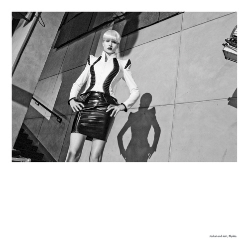 #7post #7 #7postmagazine #magazine #mag #art #photo #photographie #picture #paris #journal #fashion #artists #artisbeautiful #studio57 #studio57gallery #model